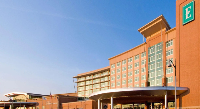Двухместный номер Standard Embassy Suites Omaha- La Vista/ Hotel & Conference Center