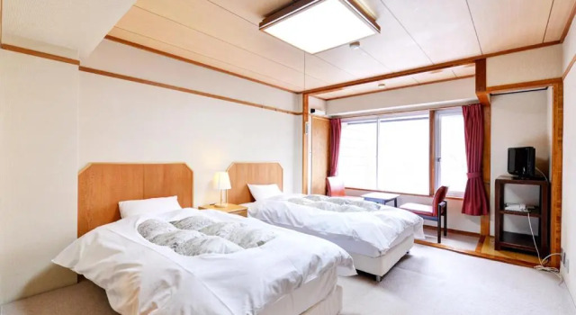 Ishinoyu Lodge, Boek Hotel Hotels in Nagano met parkeren, Parkeren