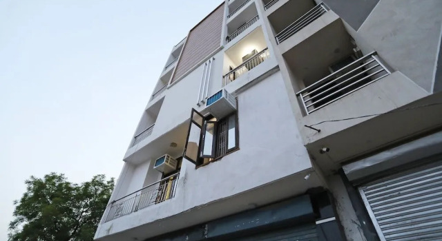 OYO 40167 Yesh Residency, Забронировать Отель район Дварка Нью-Дели