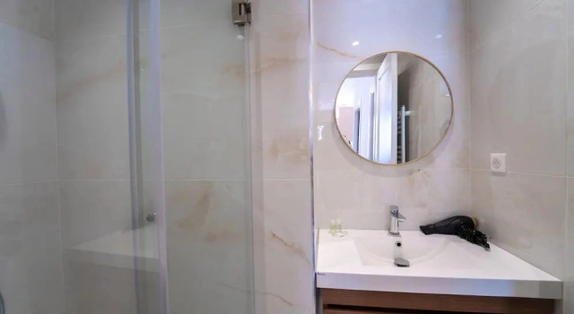 Коттедж Villa Malaga Luxury for 10 in Central Marsa