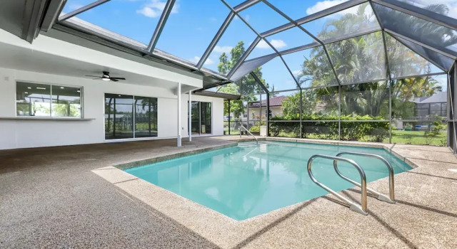 Riverfront Home w Private Dock Pool Beaches