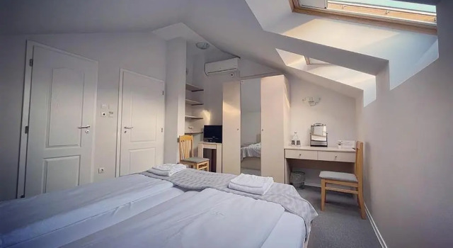 Da Vinci Guesthouse, Book Hotel Hoteller i Montana med parkering, Parkering