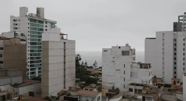 Apt con vista al Mar a una calle del Malecón, Book Hotel Lima Provincia de Lima
