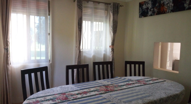 Akalabai Villagestay, Reserva ahora Hotel Atutur Eastern Uganda