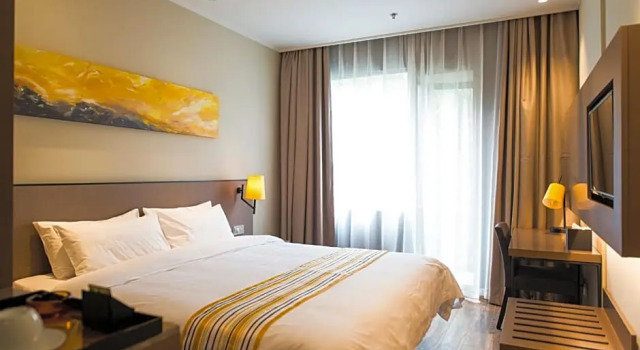 Двухместный номер Standard Home Inn Shanghai Pudong Airport Chuansha Subway Station