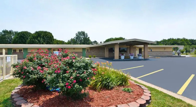 Номер Deluxe Americas Best Value Inn