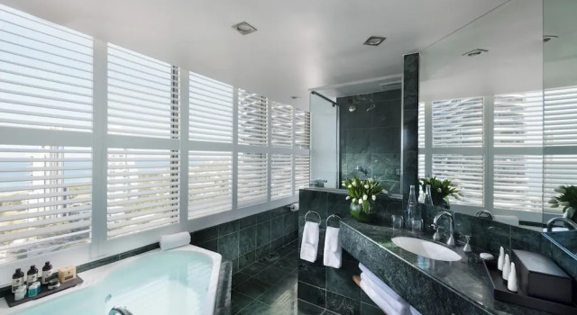 Двухместный номер Standard с балконом и с видом на сад Sofitel Gold Coast Broadbeach