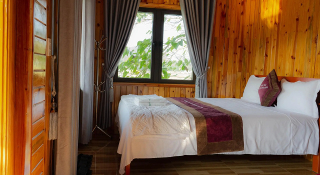 Phong Nha Hillside View Bungalow, Prenota Affittacamere Hotel a Quang Binh con piscina, Piscina