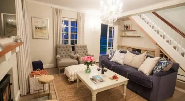 Exquisite Cottage Twenty, Забронировать Дом для отпуска Отели Найсна с бассейном, Бассейн