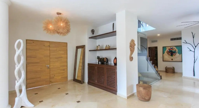 Steps to Best Beach VILLA UNICA 6Bedroom, Prenota Villa Hotel a Quintana Roo con piscina, Piscina