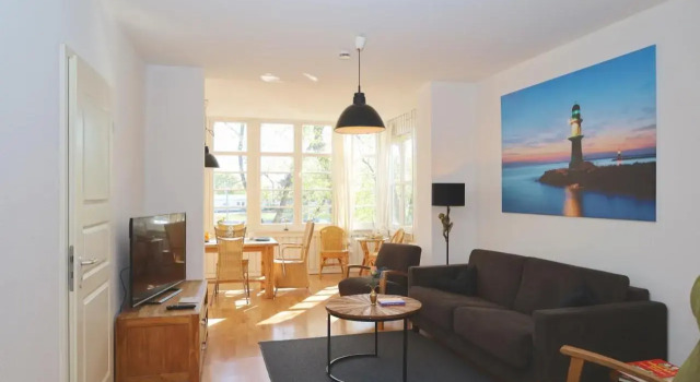 Ferienwohnungen -Am Strom 41- in Warnemünde, Забронировать Отель Росток Мекленбург-Померания, рядом с Набережная Варнемюнде