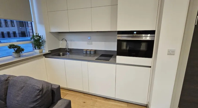 Beautiful 1-bed Studio in London Tottenham, Book Hotel Hoteller i Tottenham med parkering, Parkering