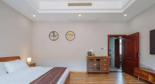 Люкс Floral · Nanjing Yunshang Wenquan Homestay (Bulao Village)