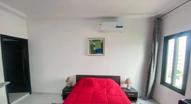 Elegant 2-bedroom Apartment in Chic Abidjan Neighborhood, Boek Appartement Abidjan Abidjan