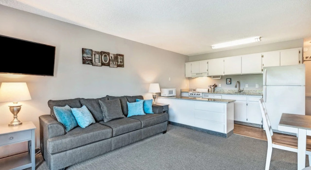 Люкс Standard Bend Riverside Rentals