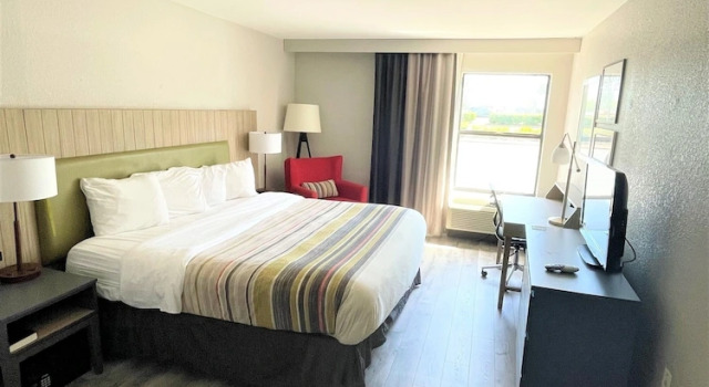 Двухместный номер Standard Country Inn & Suites by Radisson, Greenville, NC