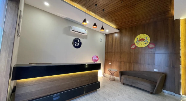 Zip By Spree Hotels Bhopal, Забронировать Отель Отели штата Махараштры 3 звезды, 3*