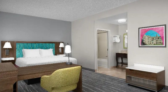 Студия Hampton Inn & Suites Durham North I-85