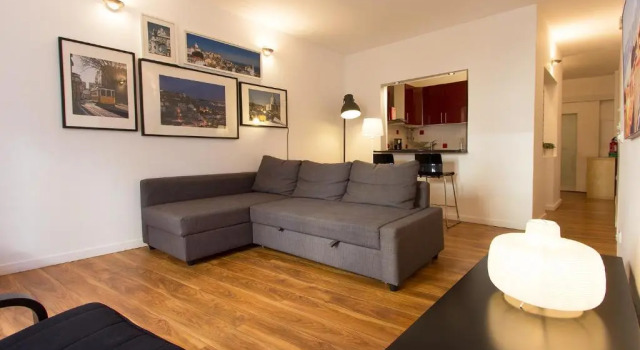 Апартаменты Typical Tailor Made Flat in Central Graça