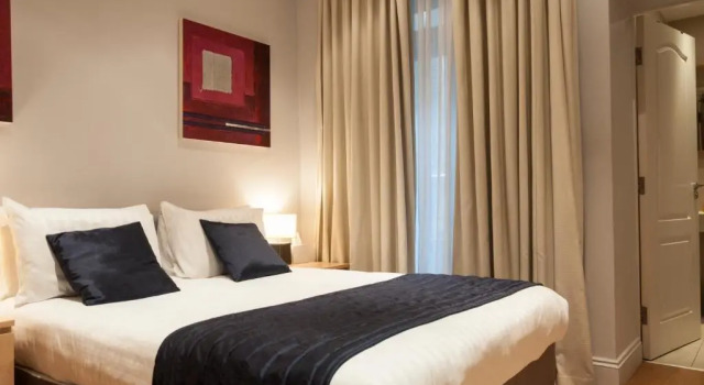 Апартаменты 12 London Street Apartments