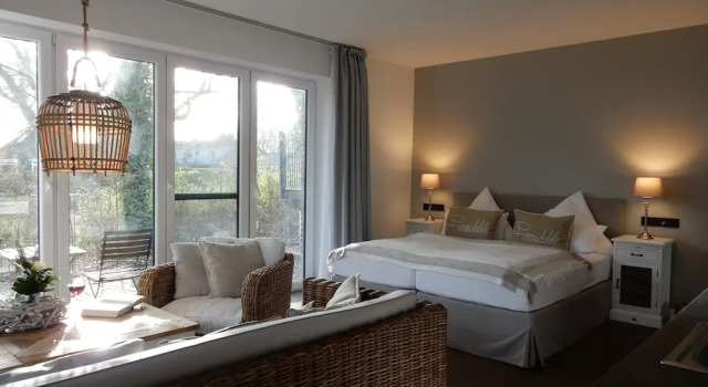 Семейные апартаменты Hotel Leegerpark