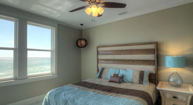 Making Waves - New Low Rates For August 10 - September 3rd!!!, Book Hotel Hoteller i Lower Grand Lagoon med parkering, Parkering