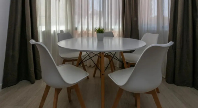 Beachfront 1BR Centre - Las Palmeras, Забронировать Отель Фуэнхирола Коста-дель-Соль, рядом с Аквапарк Аквамиджас