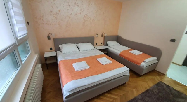 Apartman DoDoLu, Забронировать Апартаменты/квартира Отели Белграда с парковкой, рядом с Храм Святого Саввы, Парковка