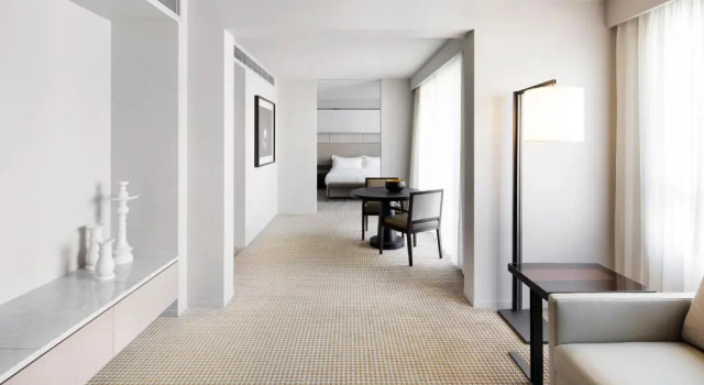 Семейный номер Standard Hotel Realm
