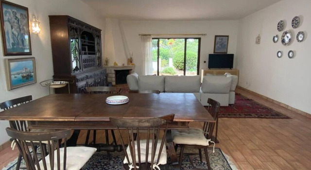 Beautiful Villa in Praia da Salema max 6 People