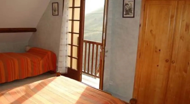 Bergerie Rénovée Hautes Pyrénées, Rezervasyon Otel Pyrenees National Park otoparklı oteller, Otopark