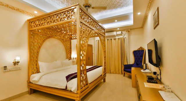 Emperor Resort & Spa