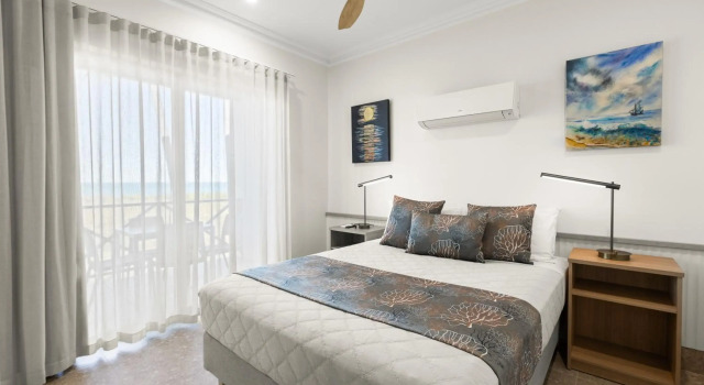 Moonlight Bay Suites