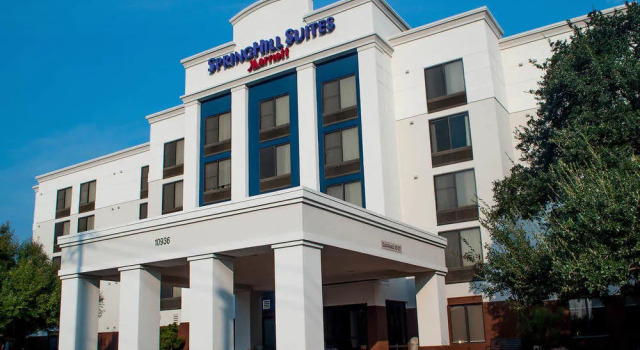 SpringHill Suites Austin Northwest/Arboretum, Забронировать Отель Остин Greater Austin, рядом с Исследовательский кампус им. Дж. Дж. Пикля