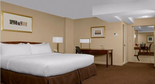 Номер Standard The Manhattan at Times Square Hotel