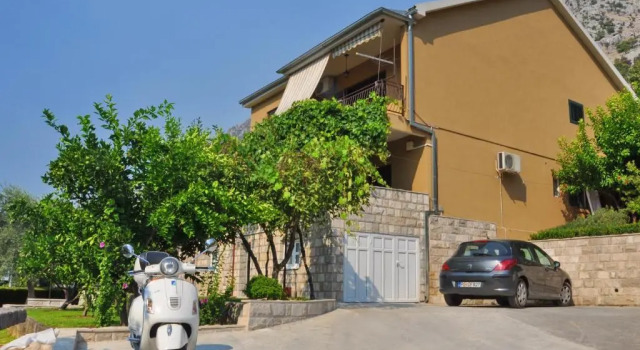 Апартаменты c 1 комнатой с видом на море Apartmani Ćetković