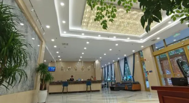 ZhuangHe  Xinxiangge  Hotel, Boek Hotel Zhuanghe Dalian Area