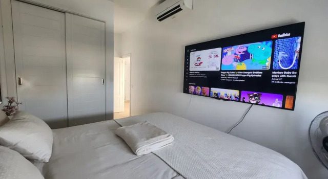 Ibiza Sunshine Hideaway, Prenota Casa vacanze Santa Eulalia del Rio Ibiza
