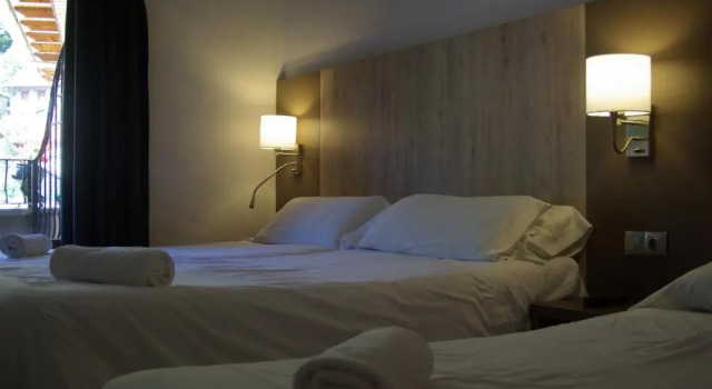 Номер Standard Hostal La Cabanya