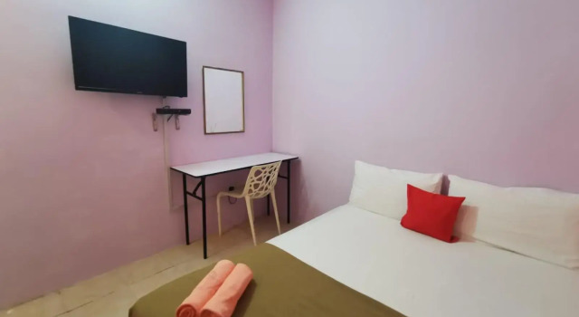 Двухместный номер Deluxe Hotel O My Seven Days Inn