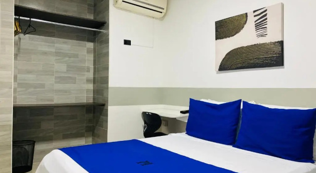 Одноместный номер Standard с балконом Hotel Calle Real