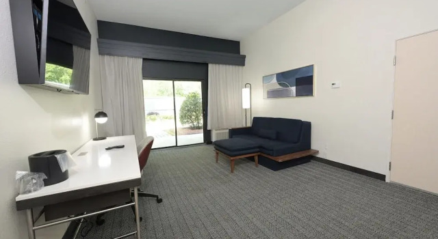 Suite 1 Schlafzimmer Courtyard by Marriott Albany