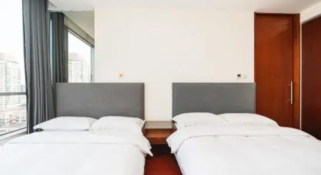 Люкс Yishui Haoting Boutique Homestay (Shanghai Nanjing Road Pedestrian Street Branch)