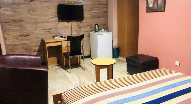 Номер Royal Marble Brand Hotel