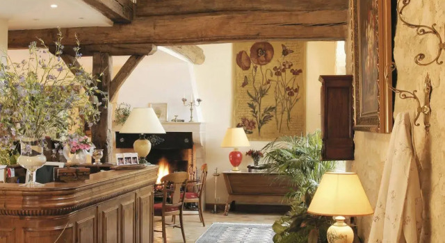 Hotel Le Clos, Rezervovat Hotel Hotely v Côte-d'Or s bazénem, Bazén