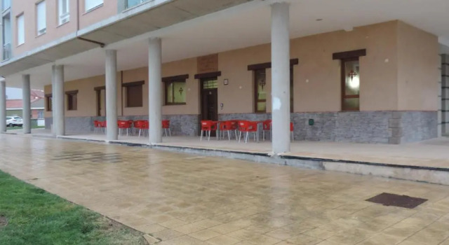 Коттедж Albergue Santo Tomás de Canterbury - Hostel
