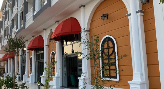 Курорт The Sansa Hotel & Spa