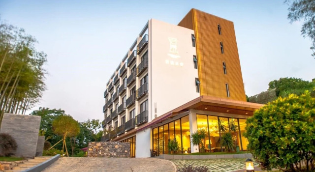 Courtyard Hotel (Yangshuo Li River)