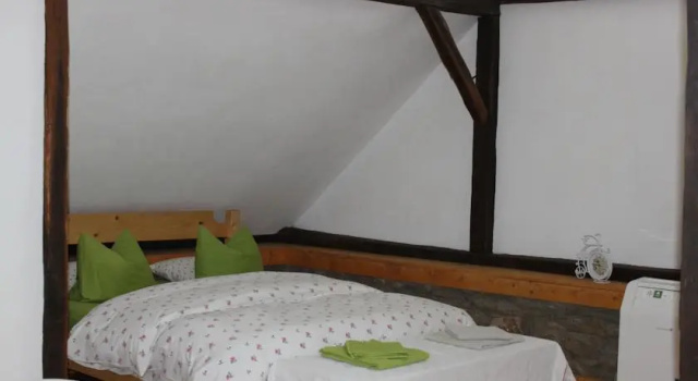 Casa lui Craciun, Varaa Hotelli  