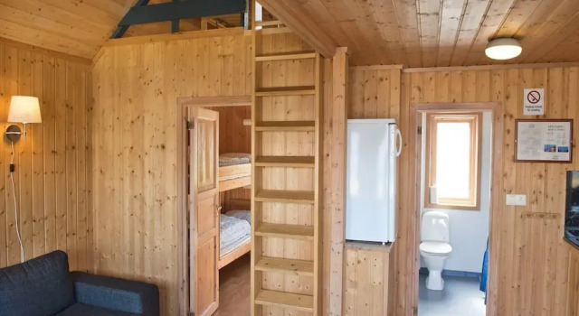 Holiday Home in Kinsarvik With Lake View, Buchen Sie Ferienhaus Kinsarvik Hardangerfjord